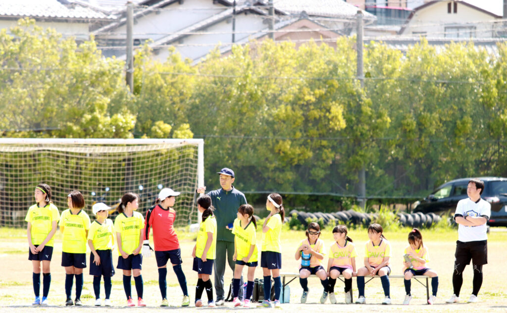 緑区大会の試合開始前の写真